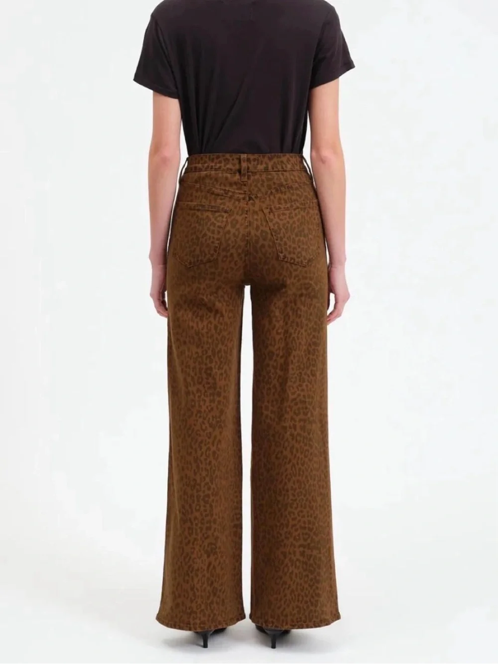 Daze High-Rise Brown Leopard Wide Leg Jeans - Picture 3 of 6